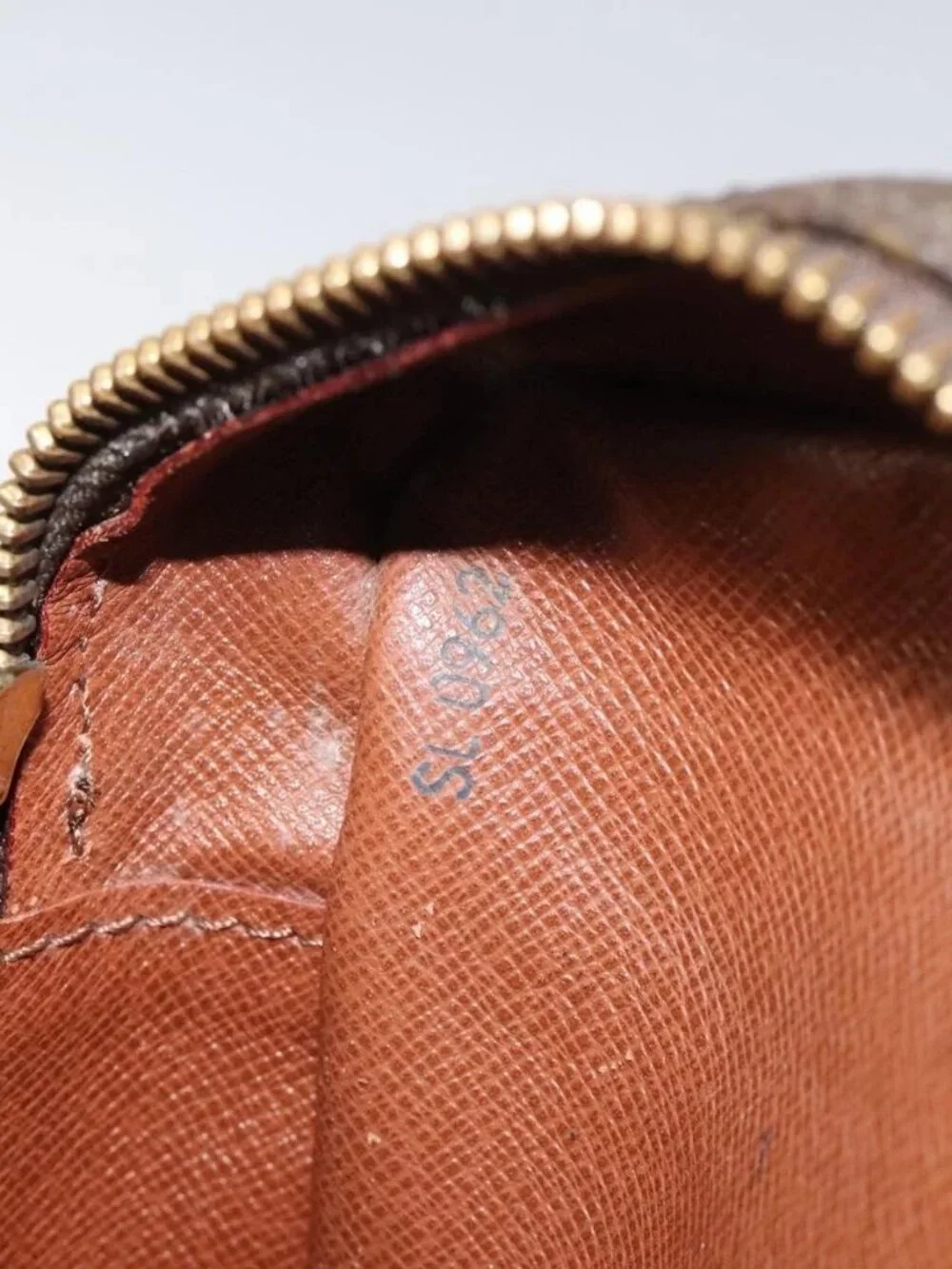 LOUIS VUITTON Monogram Compiegne 28 Clutch Bag M51845 LV Auth